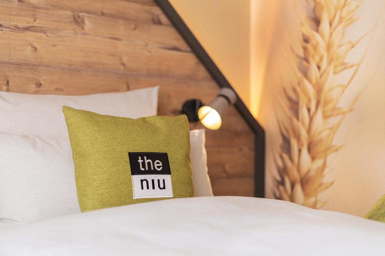 Holiday Inn - The Niu, Mill Cologne Muelheim, An Ihg Hotel ภายนอก รูปภาพ