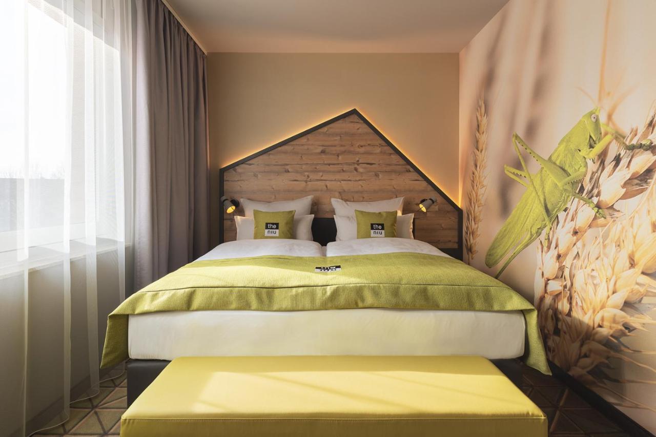Holiday Inn - The Niu, Mill Cologne Muelheim, An Ihg Hotel ภายนอก รูปภาพ