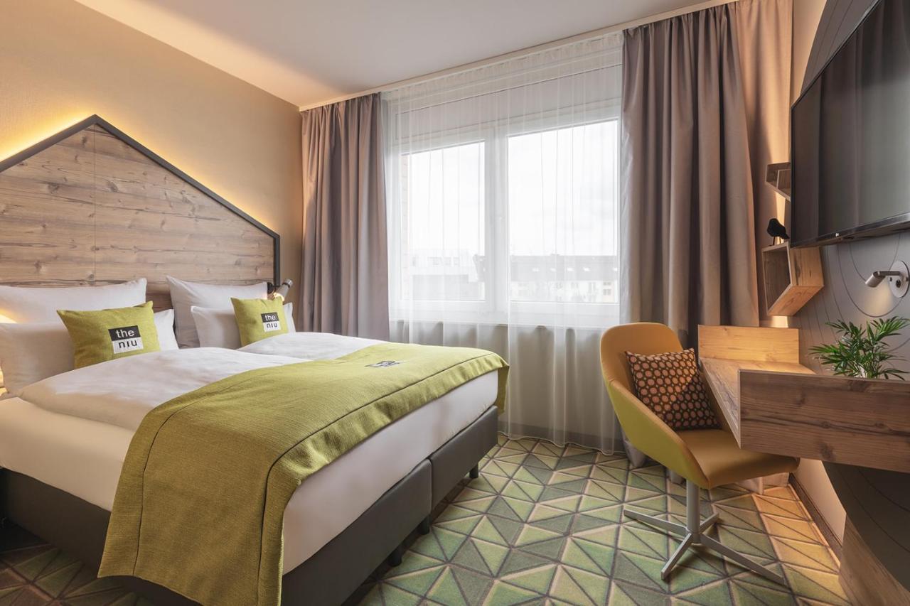 Holiday Inn - The Niu, Mill Cologne Muelheim, An Ihg Hotel ภายนอก รูปภาพ